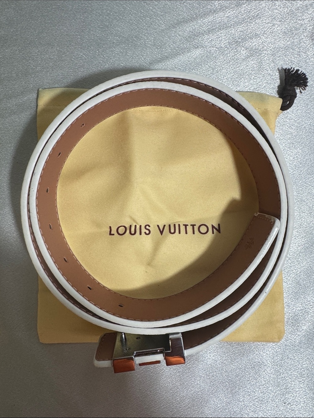 Louis Vuitton Damier Azur Canvas Belt with Silver LV Buckle - Cream/Brown🔥New! - Picture 4 of 9